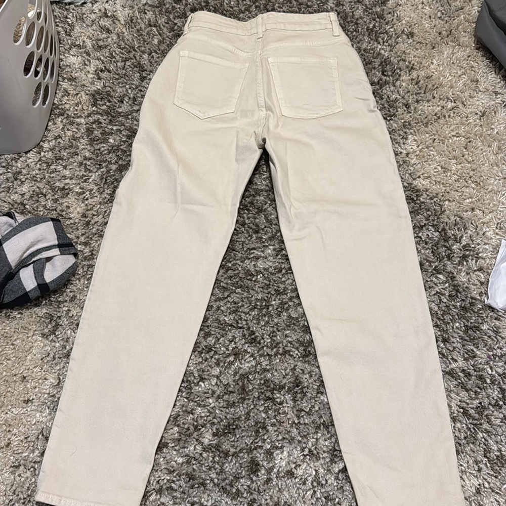Never worn - Picture 2 of 3